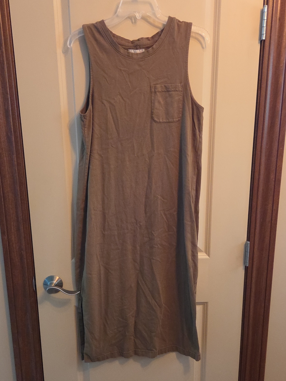 Women's Size Medium Pact Olive Sleeveless Midi Shift Dress with Chest Pocket